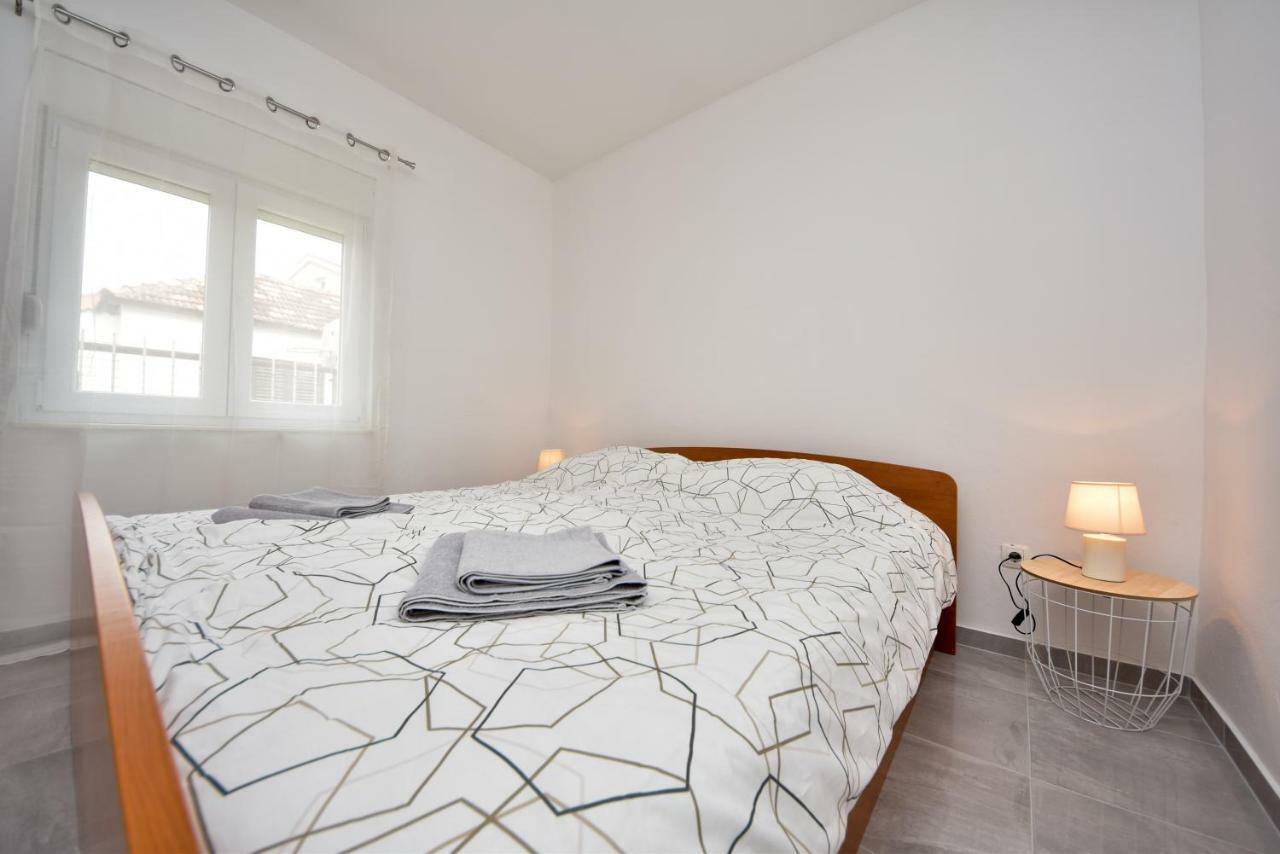 Apartment Lilly Задар Экстерьер фото